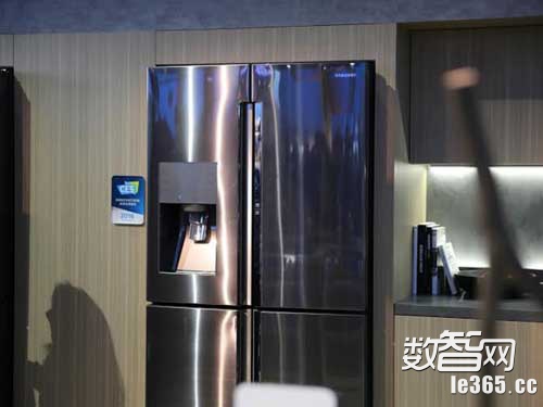 samsung-four-door-flex-food-showcase-refrigerator-promo